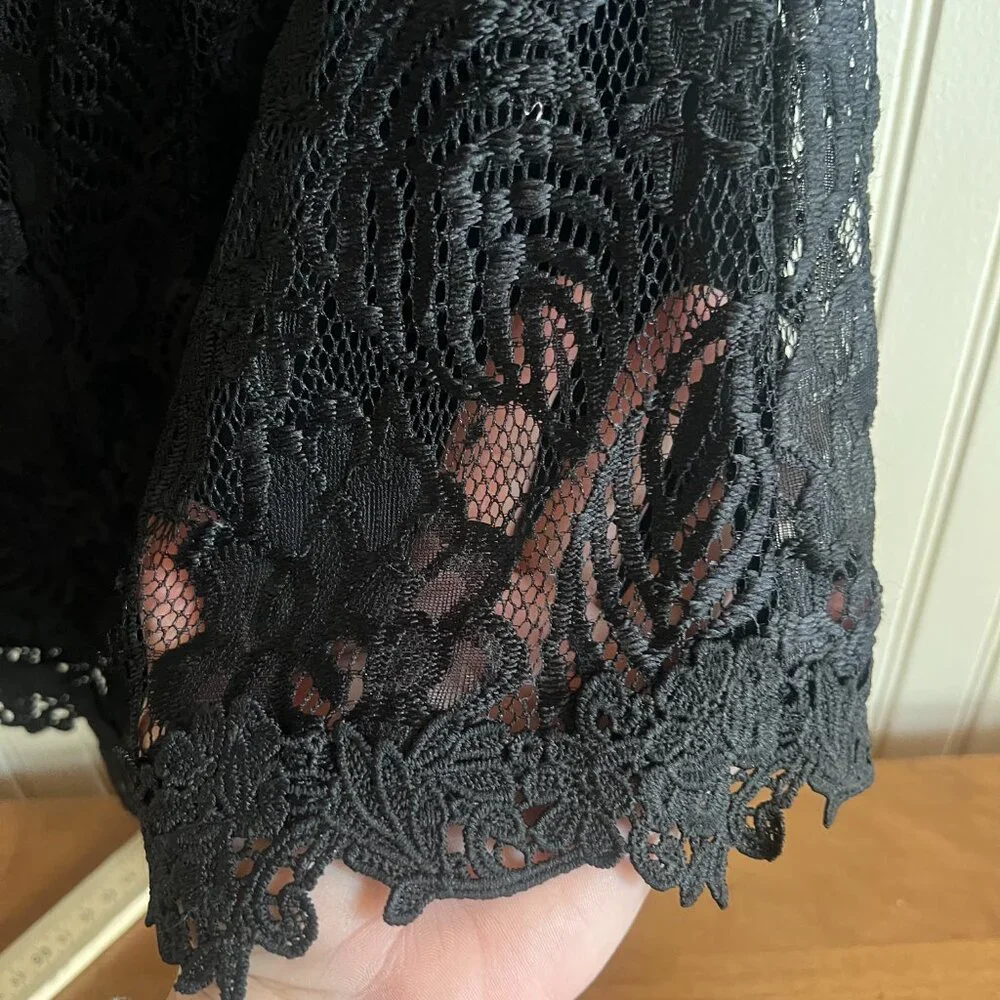 Francesca's Collections Black Lace Sleeveless Romper